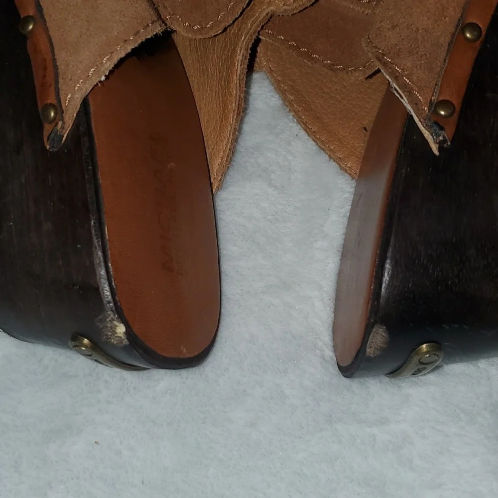 Michael Kors Rye Fringed Suede Studded Platform Clogs Size 8 - Picture 10 of 12